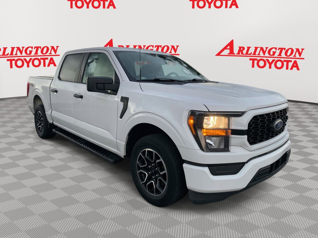 2023 Ford F-150 XL's photo