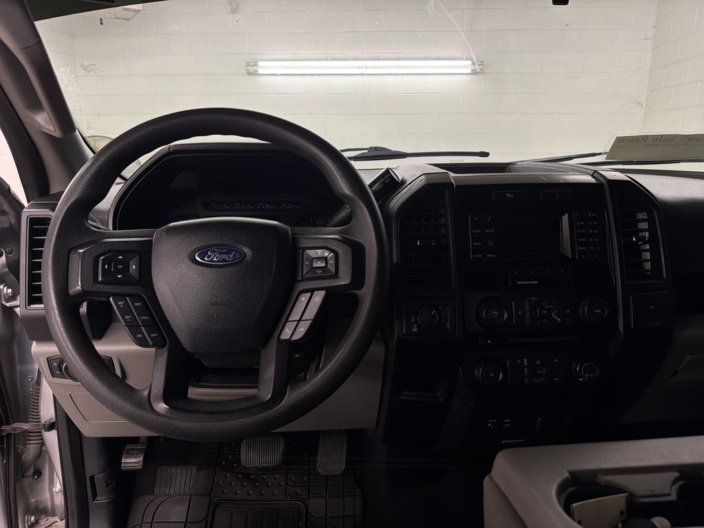 Used 2015 Silver Ford XL image 7