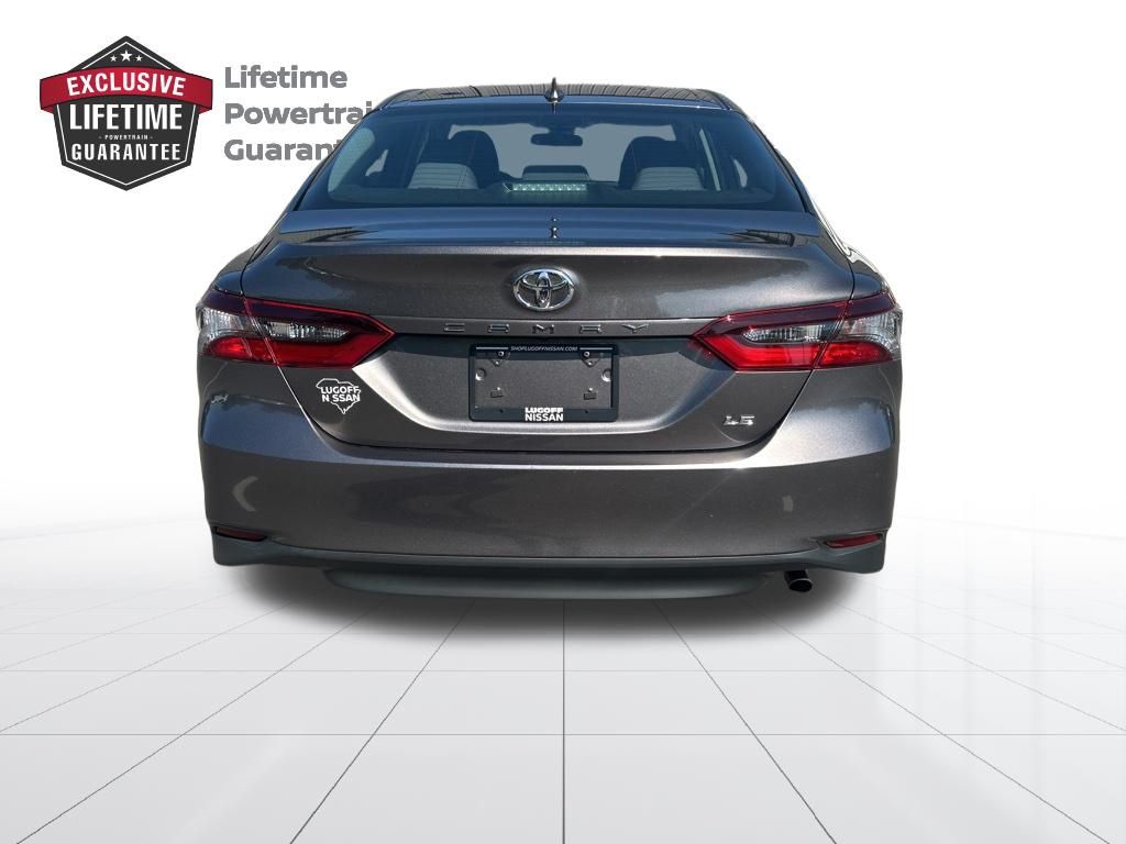 2024 Toyota Camry LE - 3