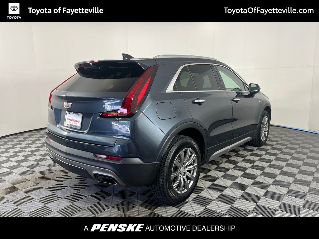 Thumbnail: 2019 Cadillac XT4 - 17