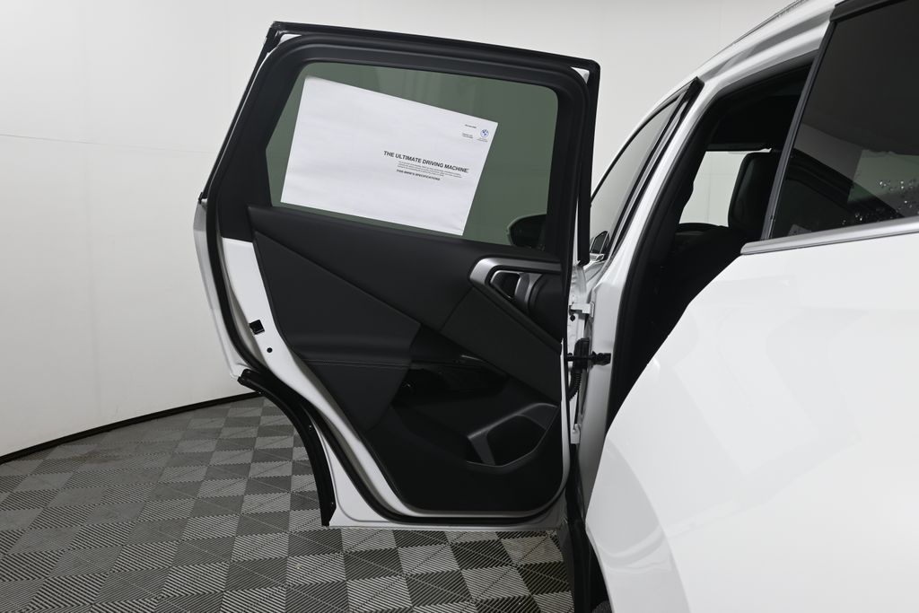 Thumbnail: 2026 BMW X3 - 31