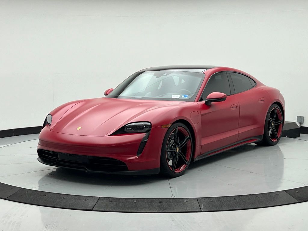 Thumbnail: 2021 Porsche Taycan - 1