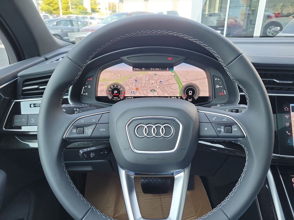 2025 Audi Q7  16