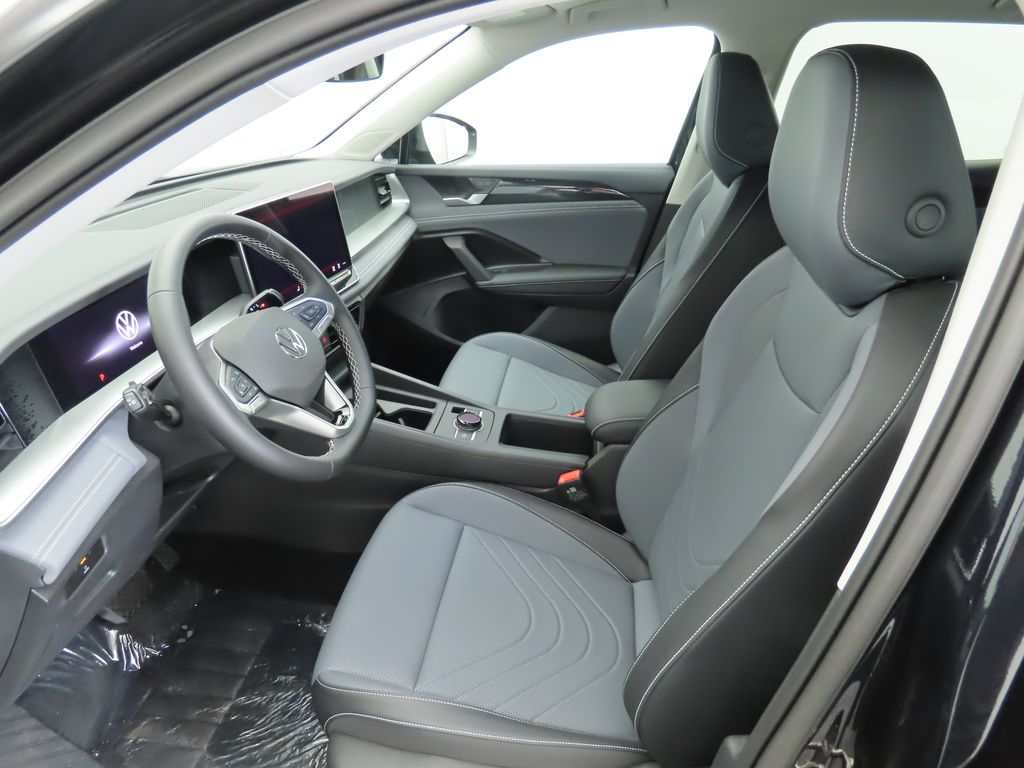 2025 Volkswagen Tiguan 2.0T 20