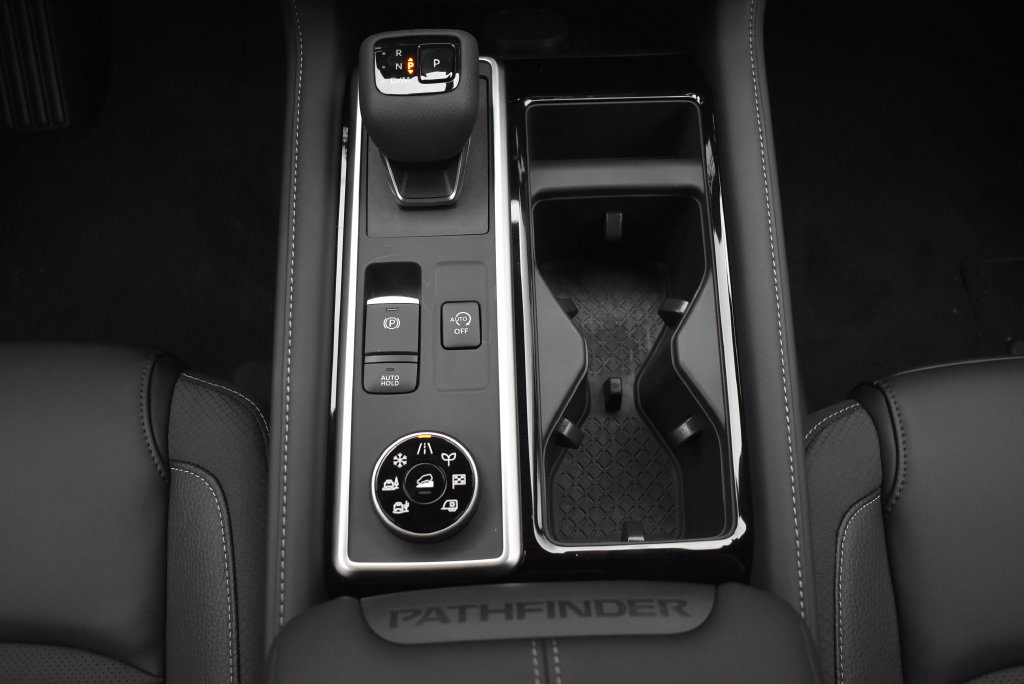 Thumbnail: 2026 Nissan Pathfinder - 28