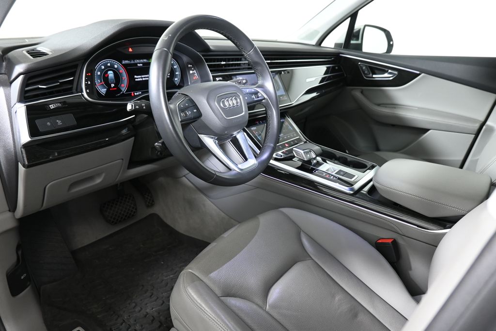 Thumbnail: 2022 Audi Q7 - 4