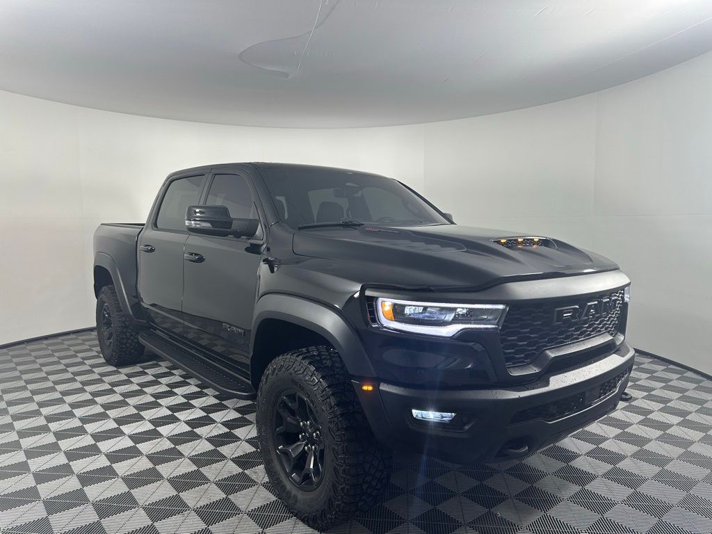 Thumbnail: 2025 RAM 1500 - 3