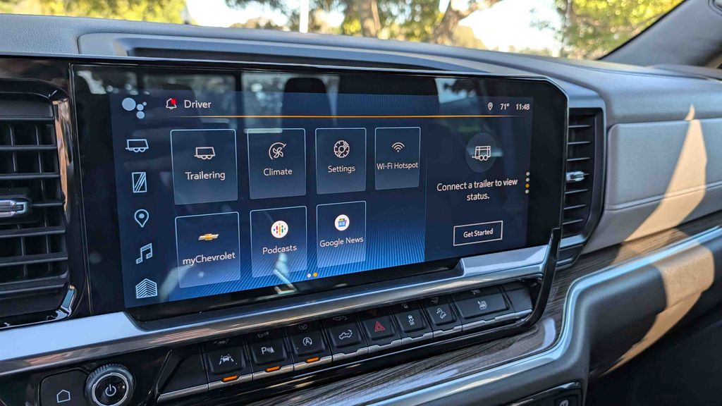 Used 2022 Chevrolet Silverado 1500 LT Trail Boss 4D Crew Cab