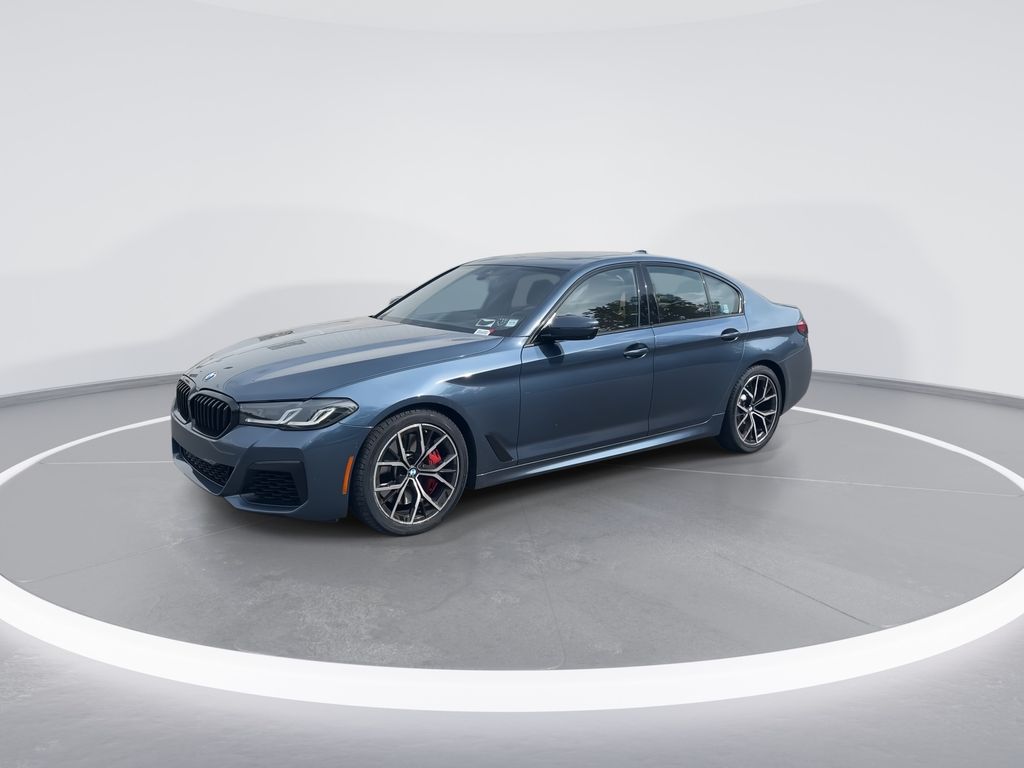 Thumbnail: 2023 BMW 5 Series - 4