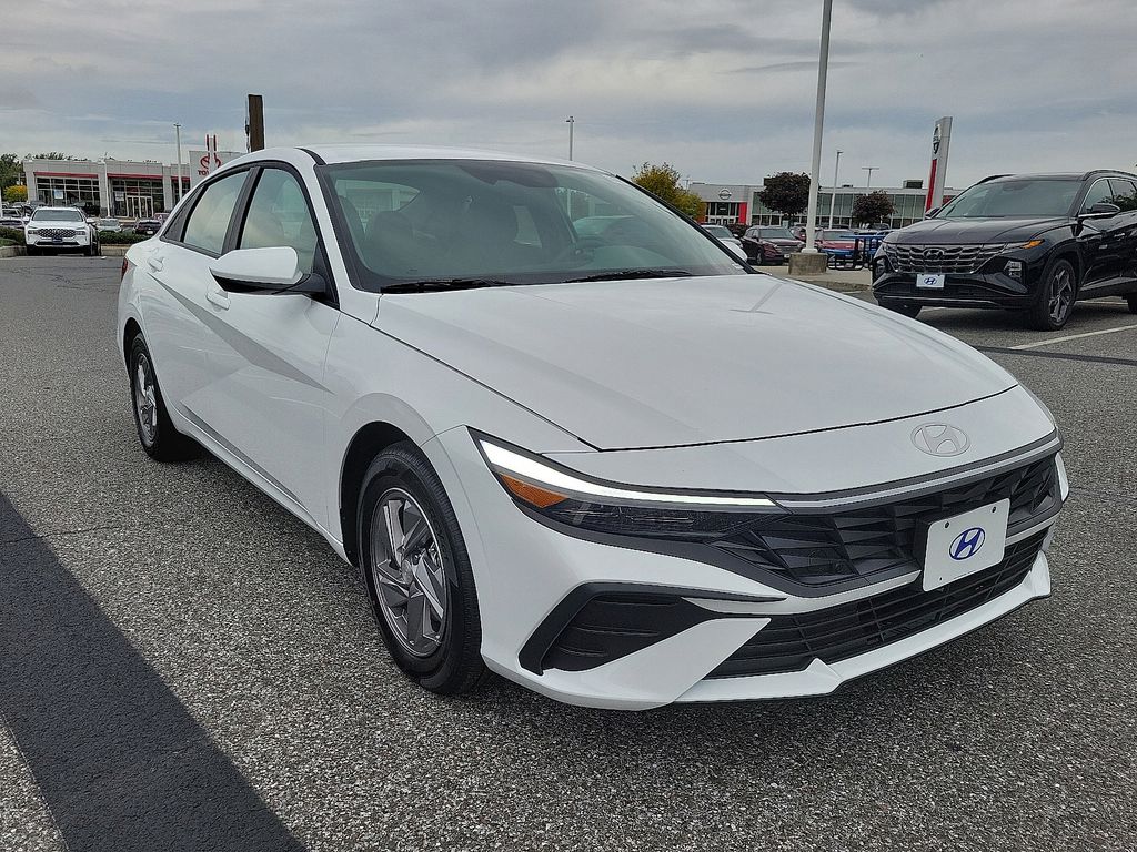 Thumbnail: 2025 Hyundai Elantra - 2