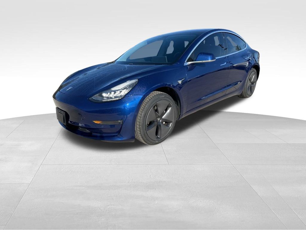 2018 Tesla Model 3 Mid Range 5