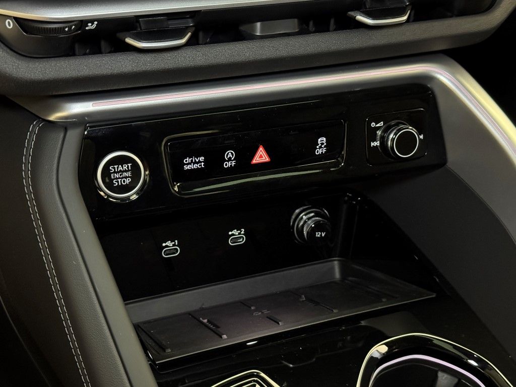 2025 Audi Q5 Premium 24