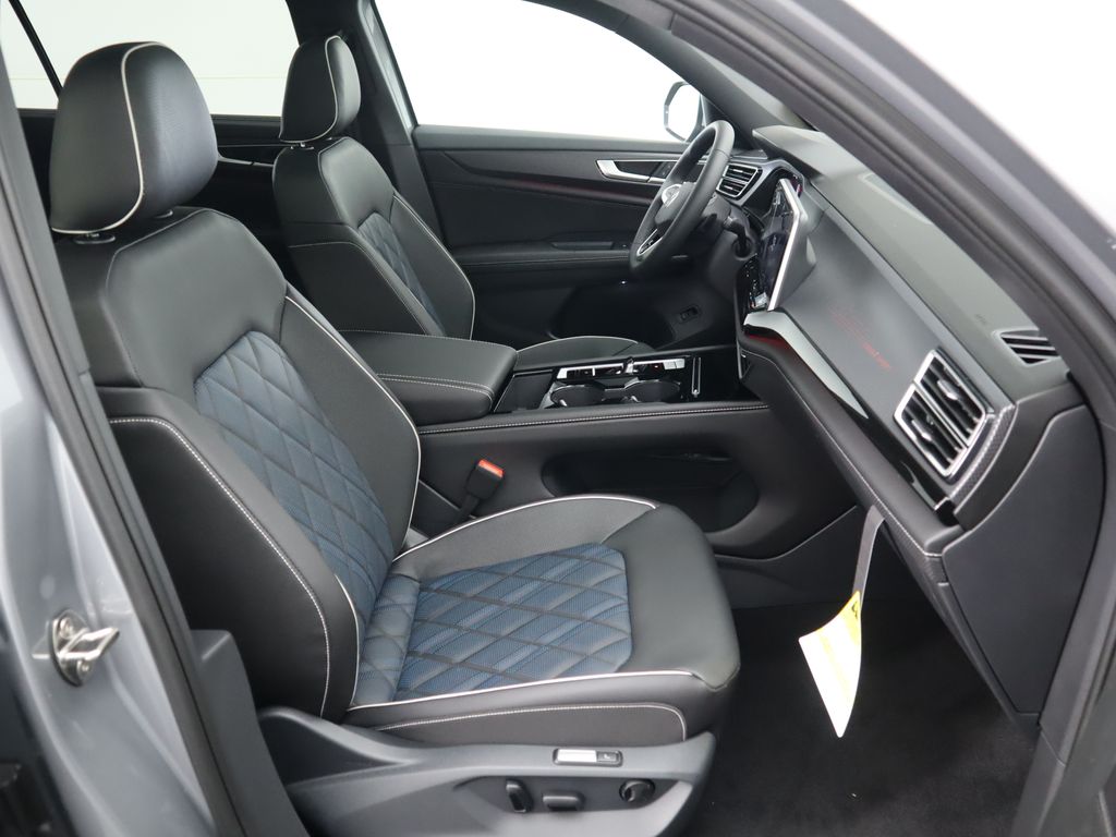 Thumbnail: 2026 Volkswagen Atlas - 21