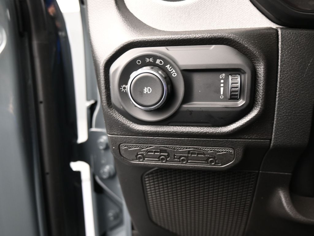 New 2026 Anvil Clear Coat Jeep Sport S image 26