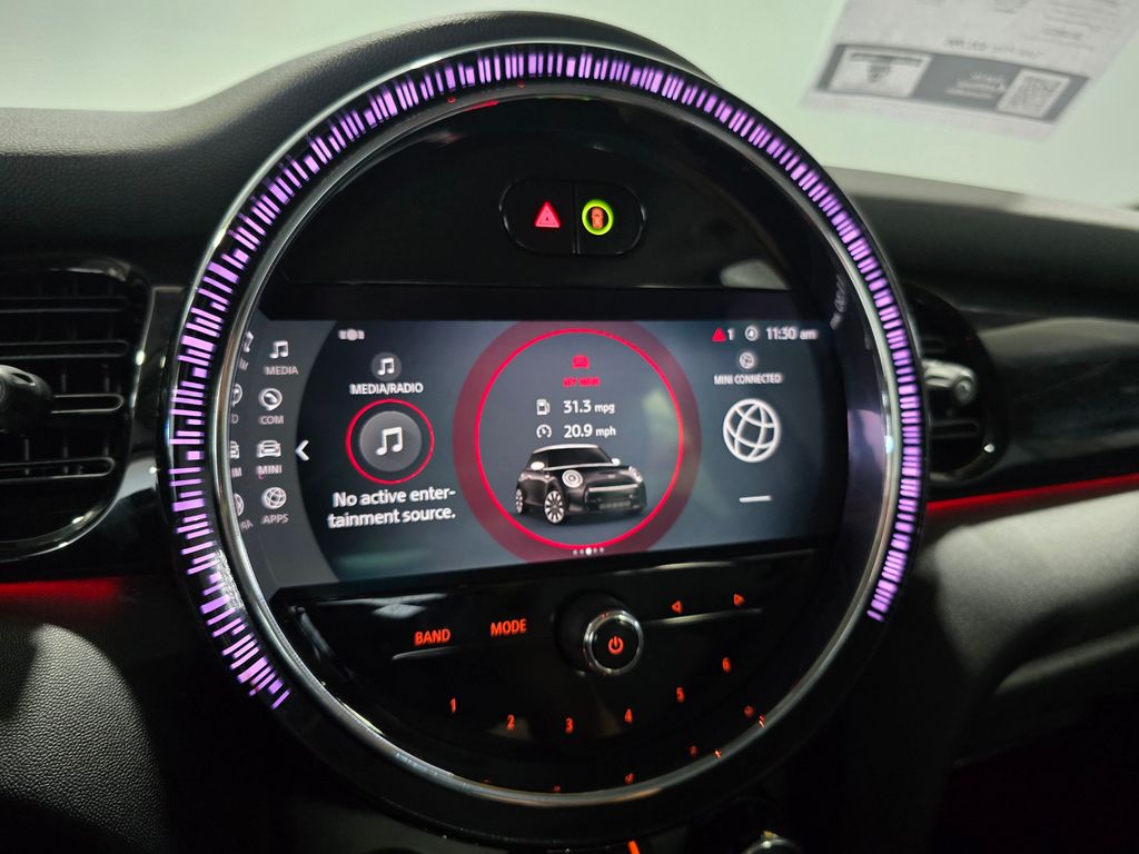 Thumbnail: 2022 MINI Cooper - 21