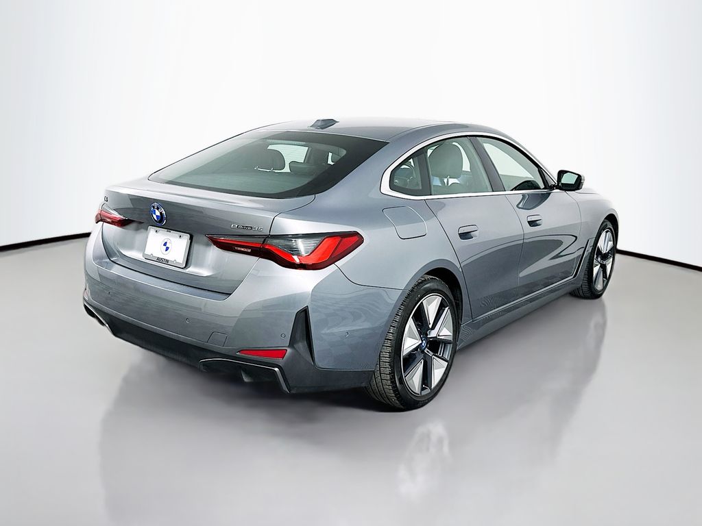 2024 BMW i4 eDrive35 5
