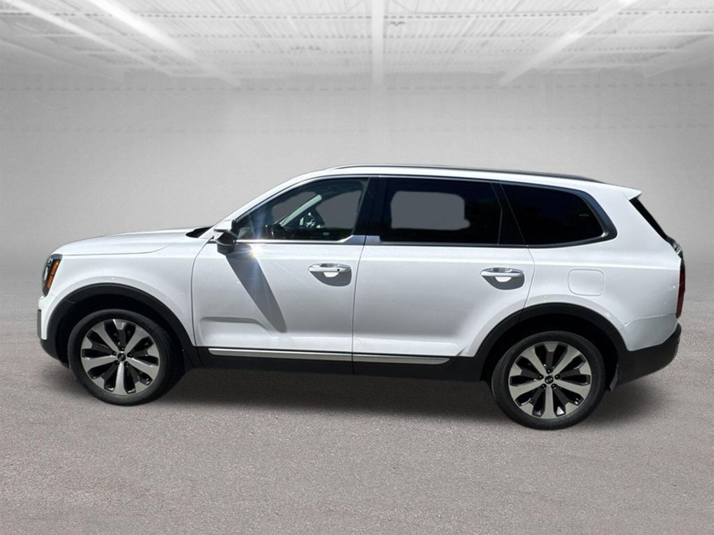 2021 Kia Telluride S White at Bob Ruth Ford