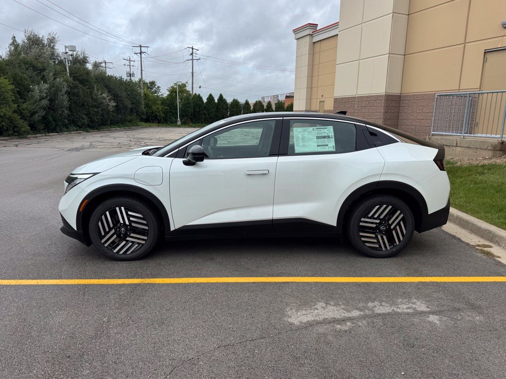 New 2026 Everest White Pearl TriCoat / Super Black Two-tone Nissan SV+ image 7
