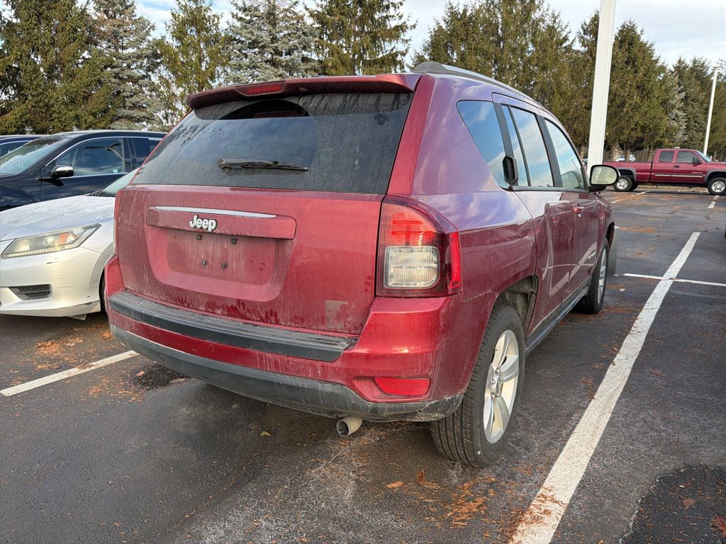 Thumbnail: 2016 Jeep Compass - 3