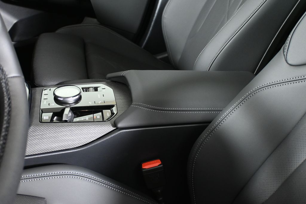 Thumbnail: 2026 BMW X3 - 25