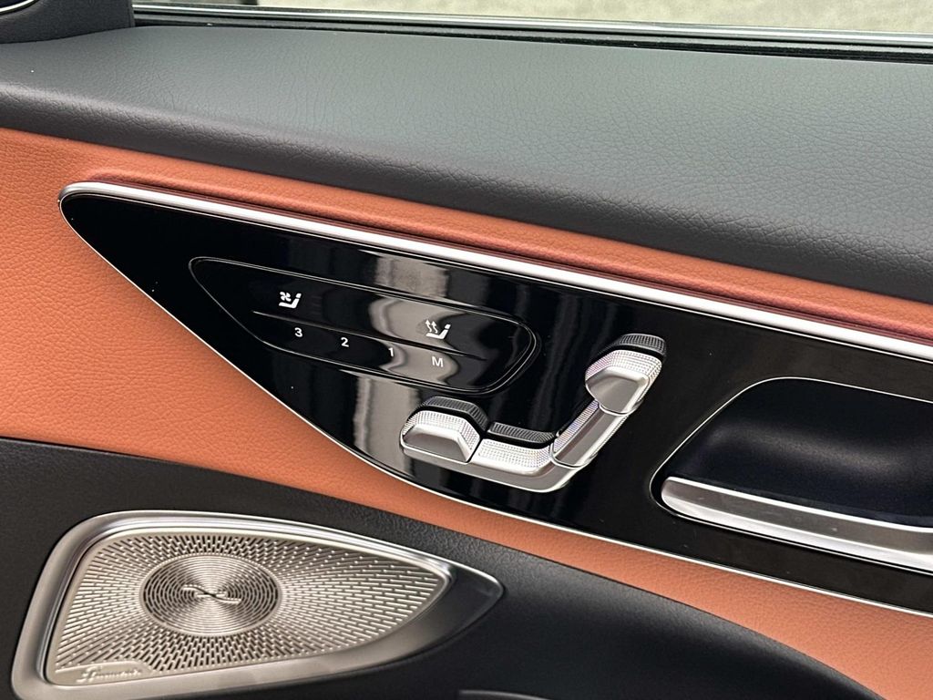 Thumbnail: 2026 Mercedes-Benz C-Class - 11