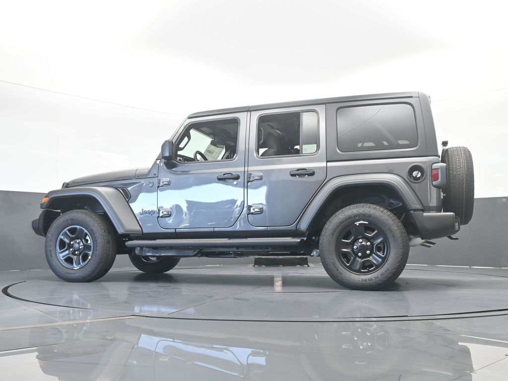 New 2026 Granite Crystal Metallic Clearcoat Jeep Sport image 50