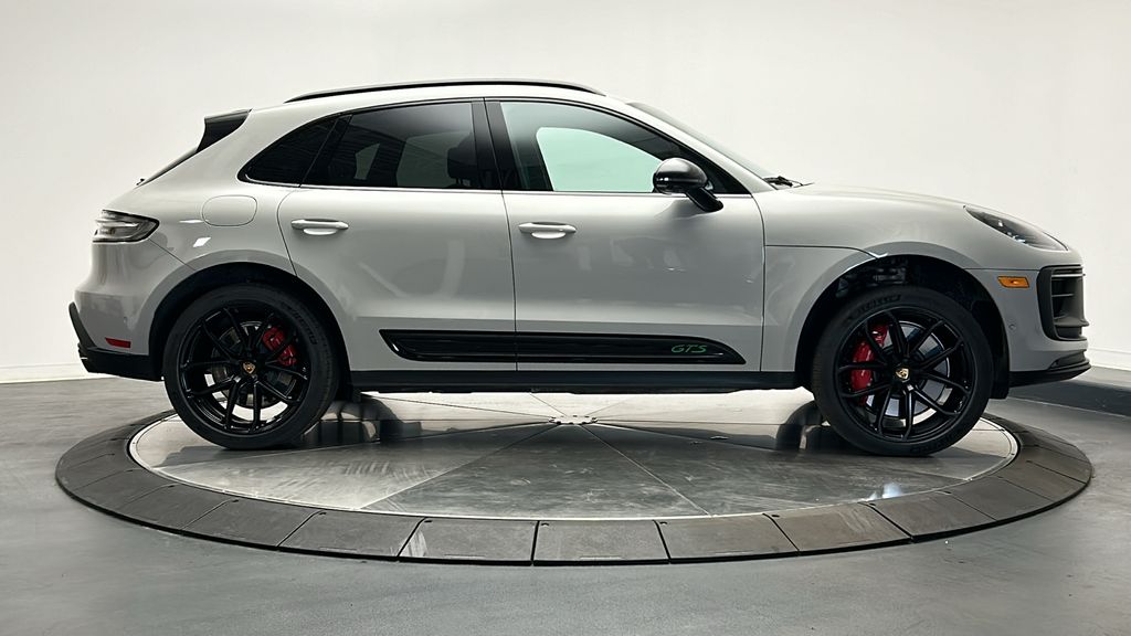 2022 Porsche Macan GTS 8