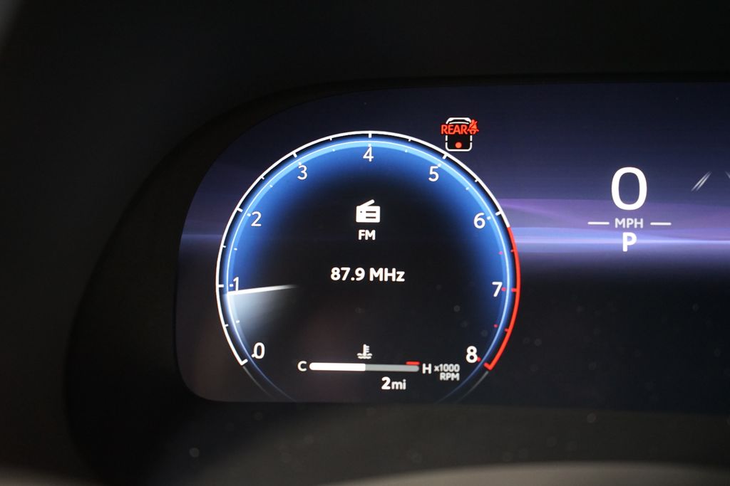 2025 Toyota Highlander Limited 16