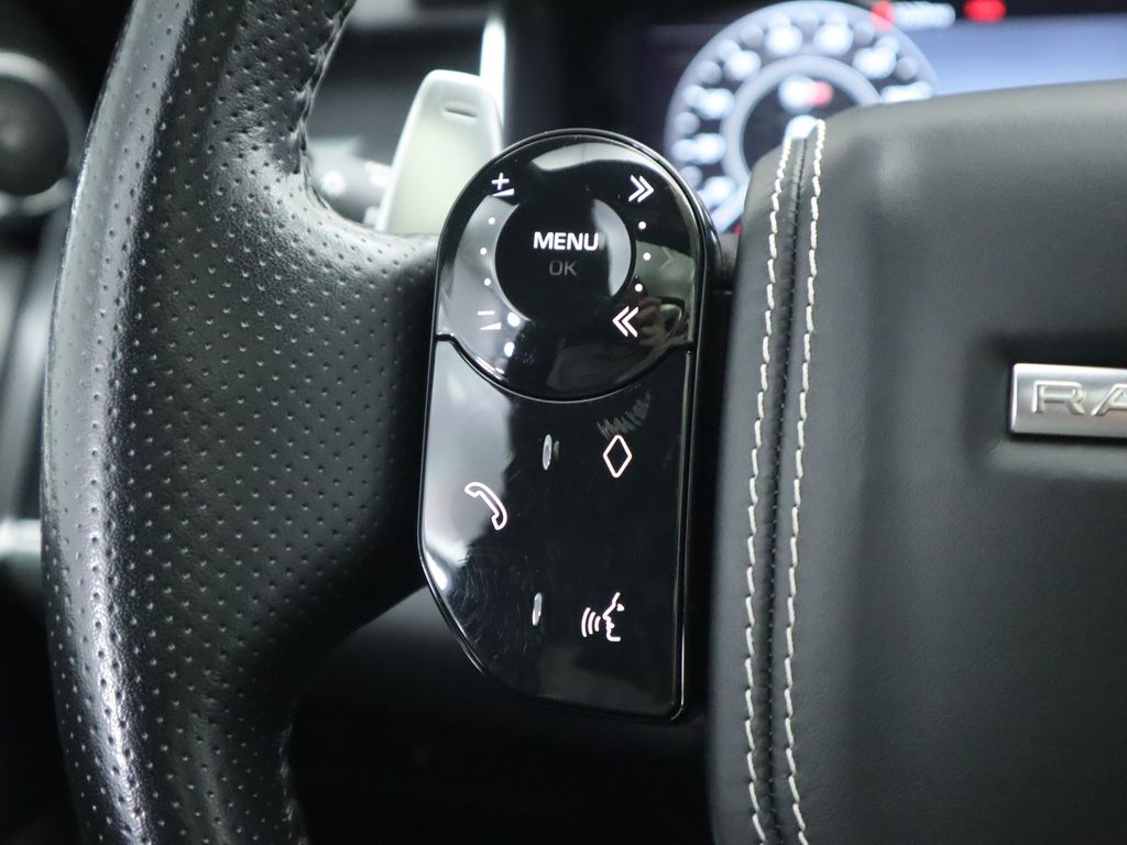 Thumbnail: 2022 Land Rover Range Rover Sport - 11