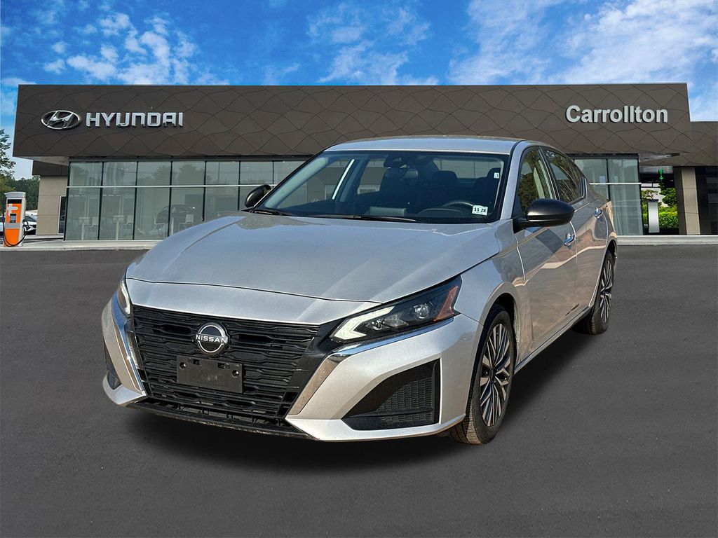 2024 Nissan Altima SV