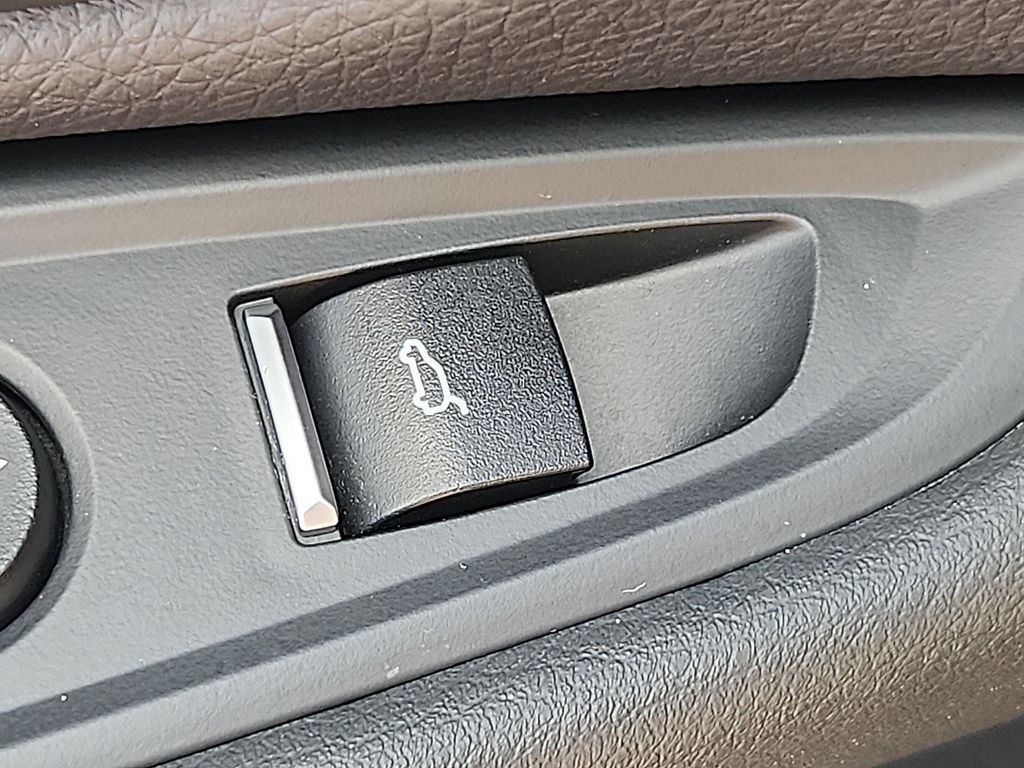 Thumbnail: 2019 BMW X6 - 26