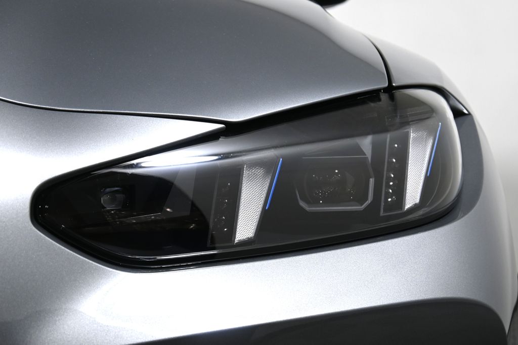 Thumbnail: 2026 BMW M4 - 19