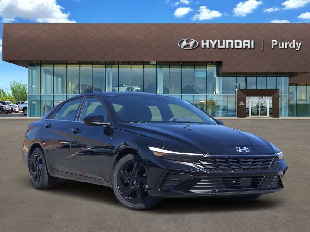 Abyss Black 2026 Hyundai Elantra Sedan Front-Wheel Drive Continuously Variable Transmission