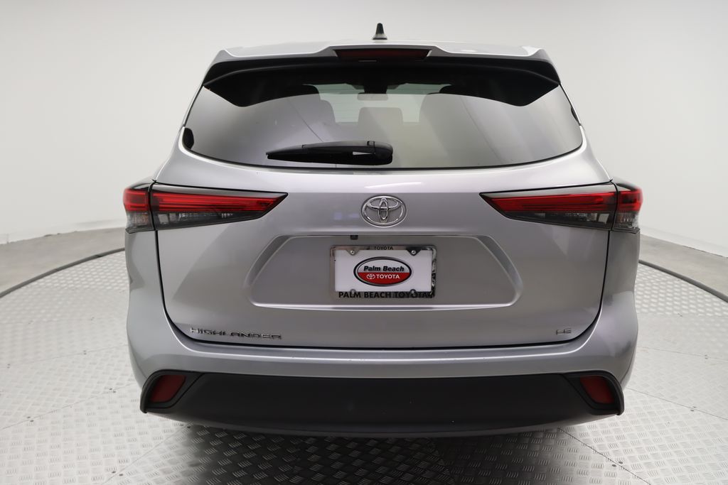 2023 Toyota Highlander L 10