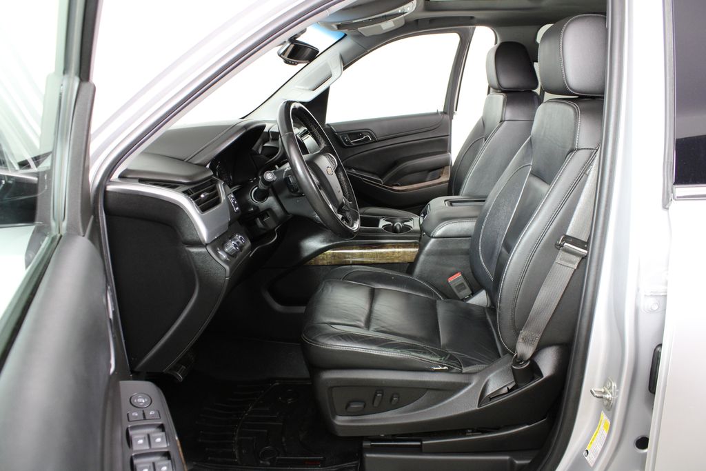 Used 2018 Chevrolet Suburban for sale in 