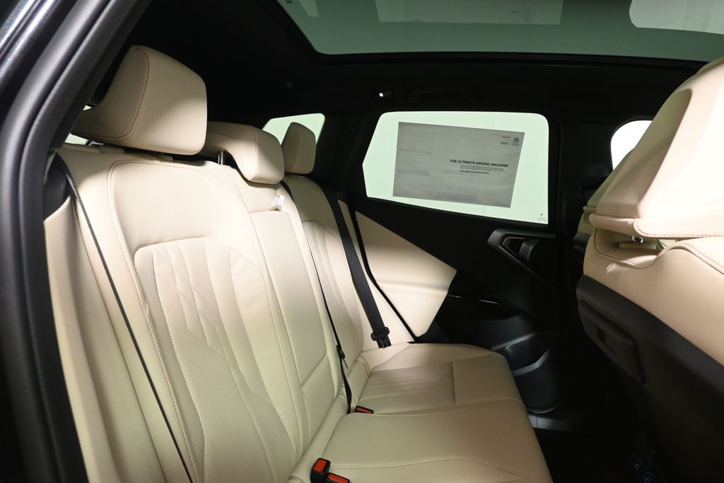 Thumbnail: 2026 BMW X3 - 31