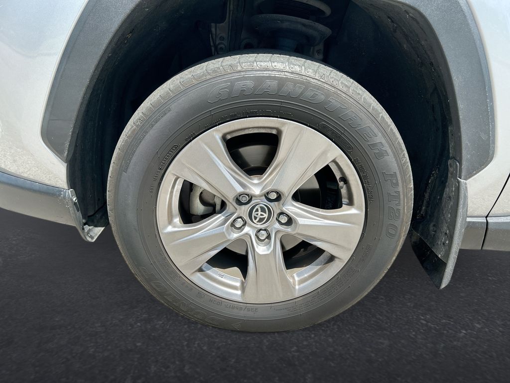 Thumbnail: 2025 Toyota RAV4 - 10