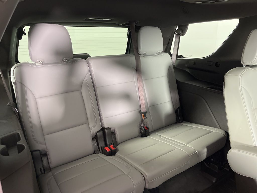 Thumbnail: 2021 Chevrolet Tahoe - 12