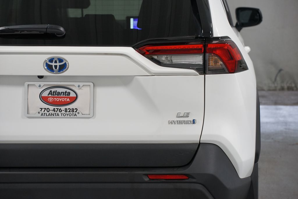 Thumbnail: 2024 Toyota RAV4 - 10