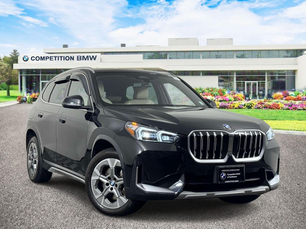 Black Sapphire Metallic 2025 BMW X1 SUV / Crossover All-Wheel Drive 7-Speed Automatic