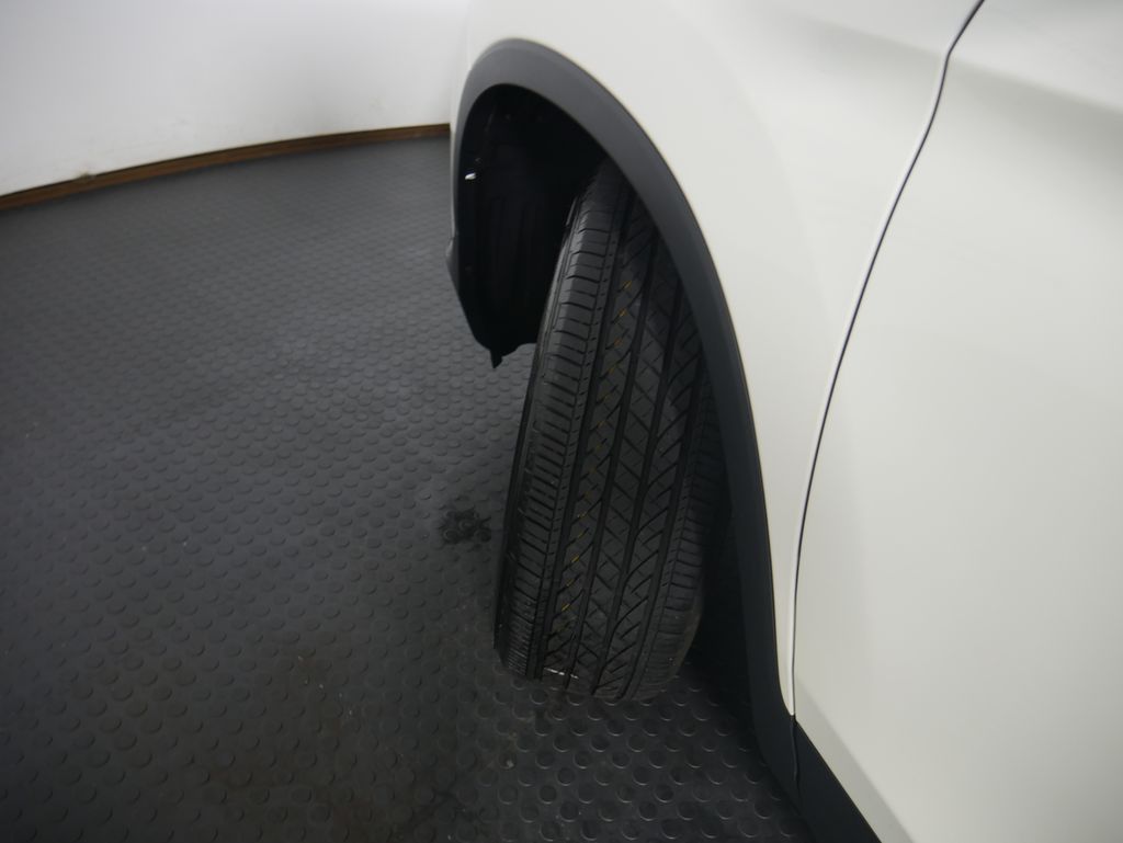 Thumbnail: 2019 Honda Pilot - 17