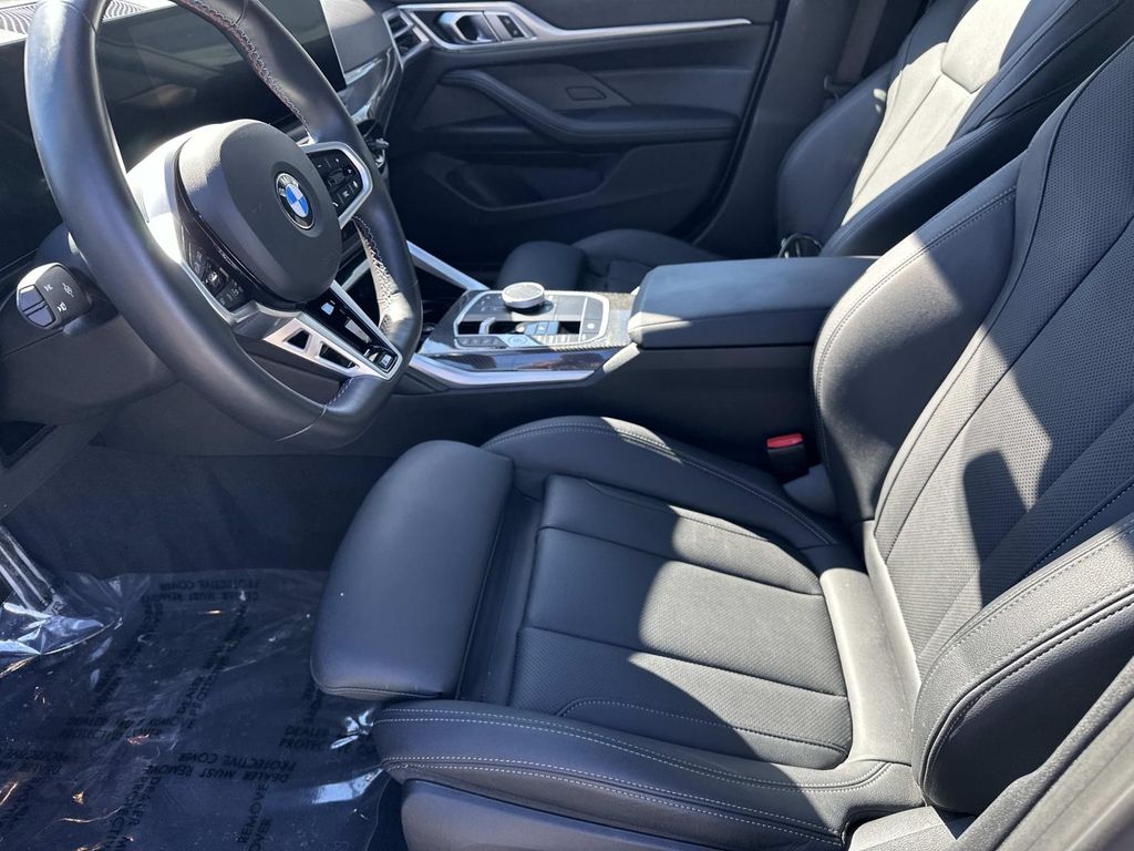 Thumbnail: 2025 BMW 4 Series - 28