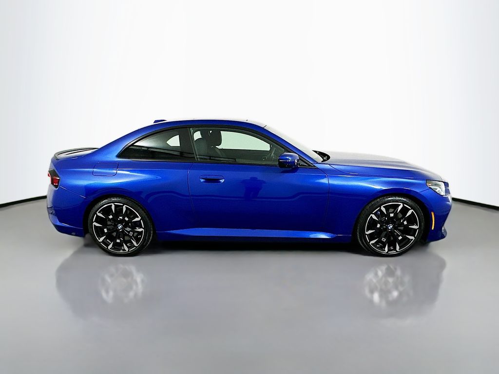 Thumbnail: 2025 BMW 2 Series - 4