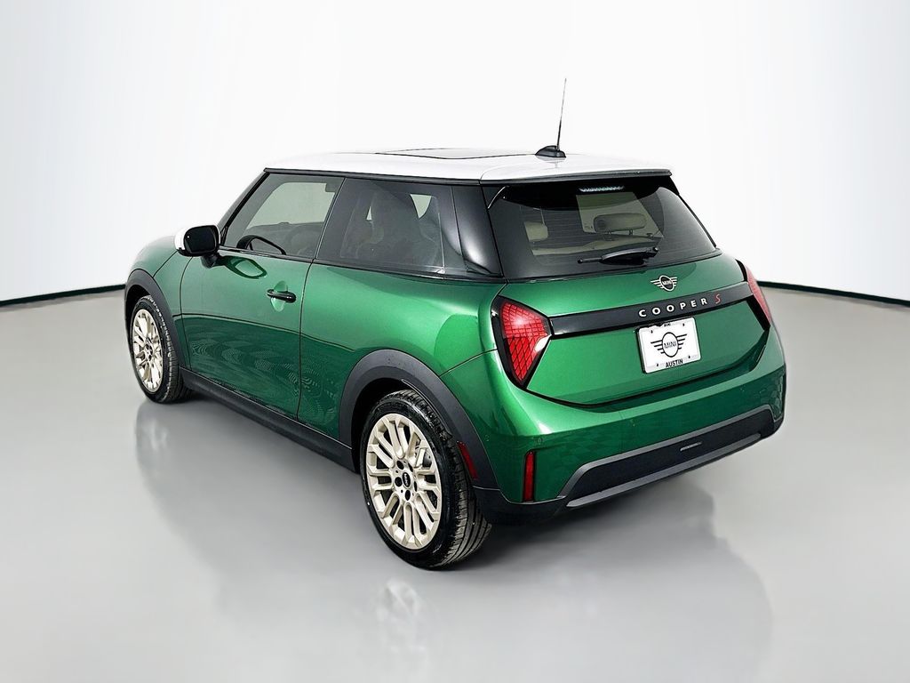 2025 MINI Cooper S 7