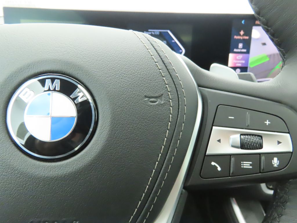 Thumbnail: 2025 BMW X5 - 12