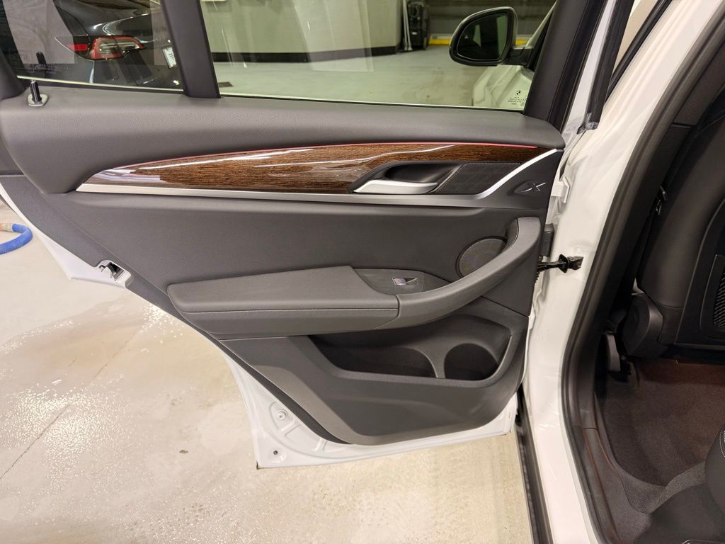 Thumbnail: 2024 BMW X3 - 20