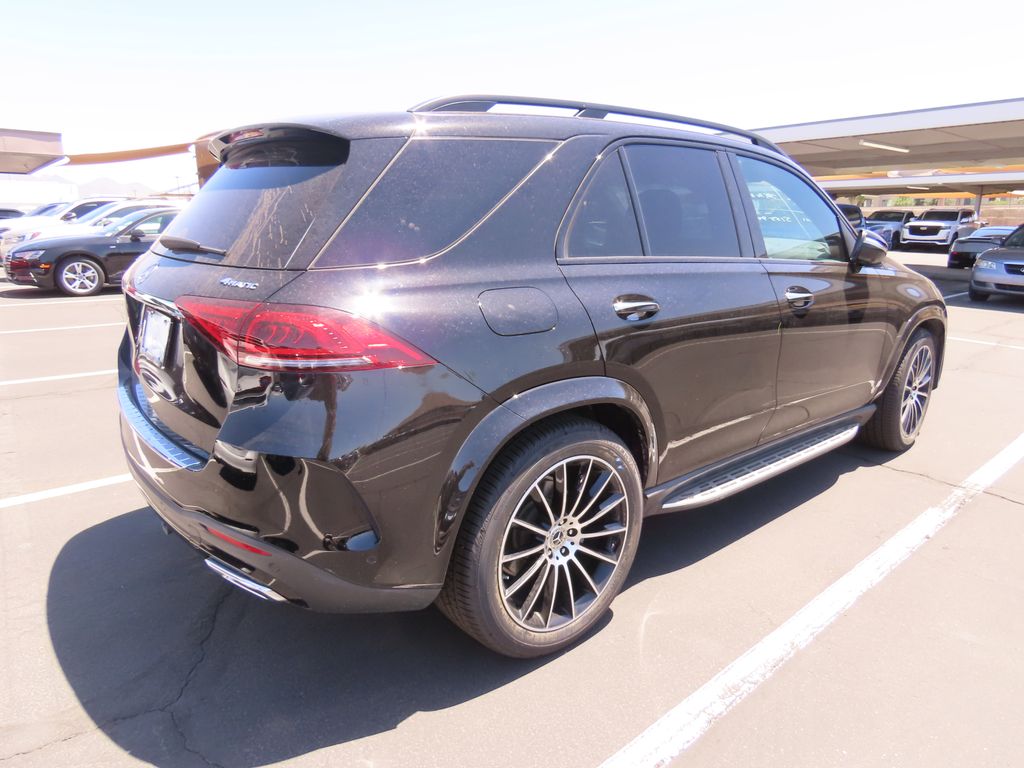 Thumbnail: 2021 Mercedes-Benz GLE - 3