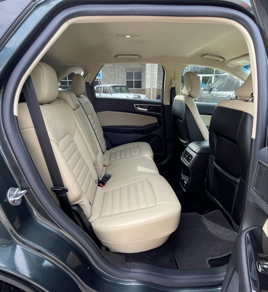 2015 Ford Edge SEL Gray at Baytown Hyundai