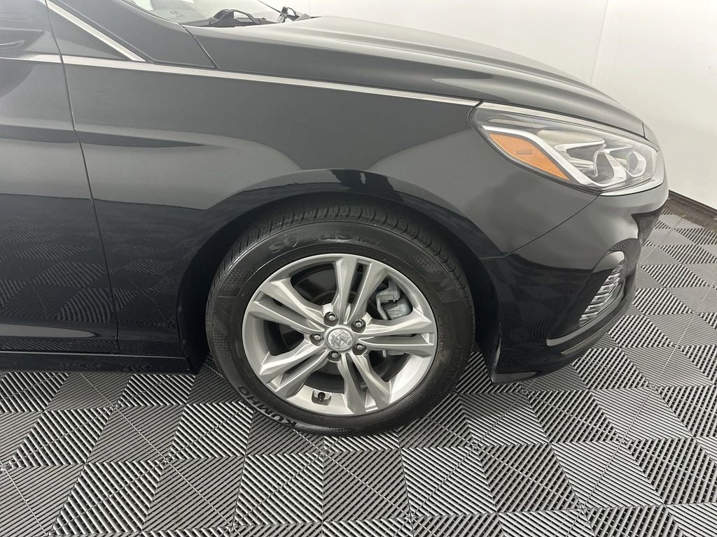 2019 Hyundai Sonata Limited 11