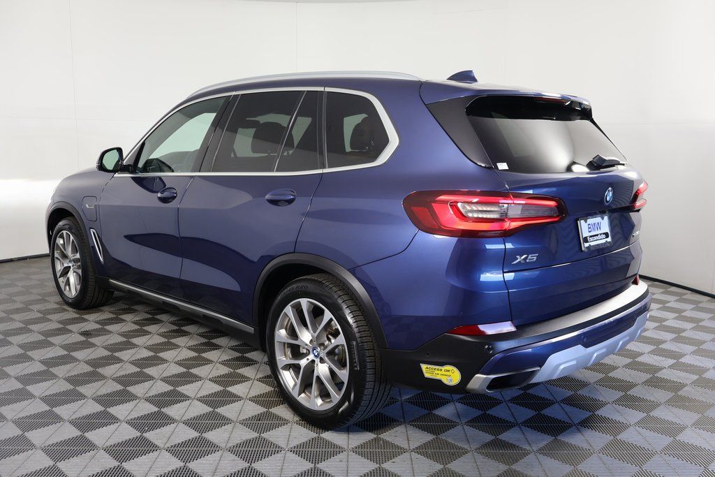 Thumbnail: 2022 BMW X5 - 6